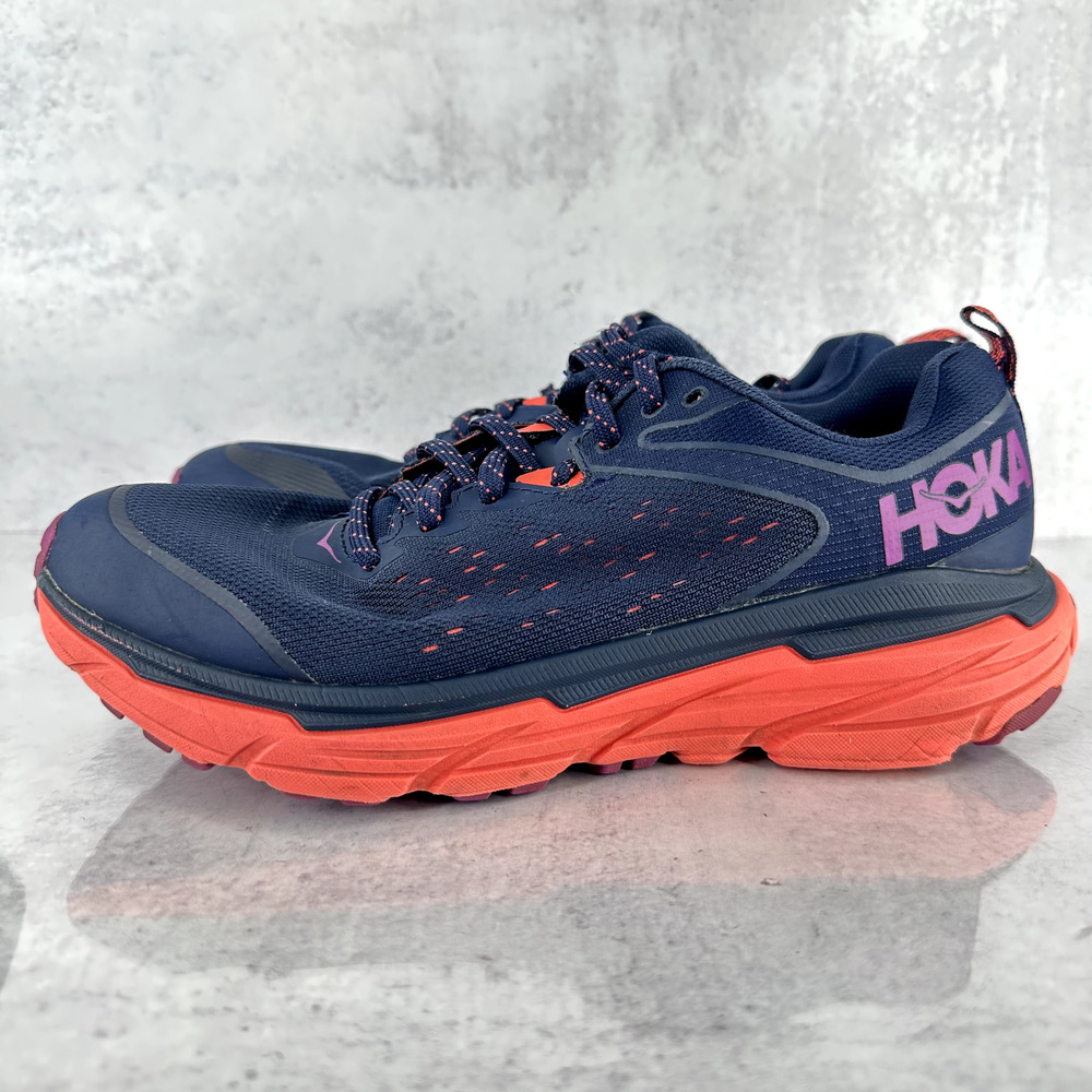 Hoka One One Challenger ATR 6 Women 8 Wide Running Shoes Blue Sneakers Athletic